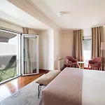 Oriente 25 By Iin - Parque Nacoes *