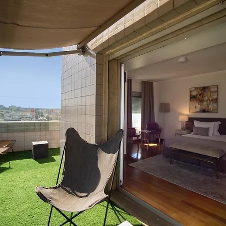 Oriente 25 By Iin - Parque Nacoes * Lisbon