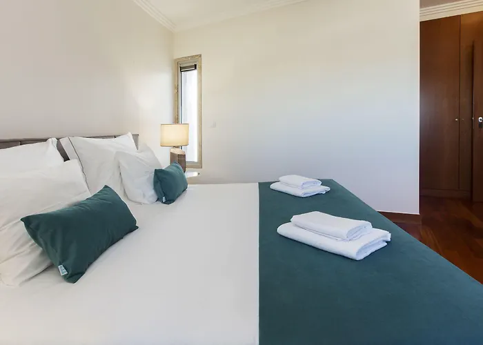 Oriente 25 By Iin - Parque Nacoes Lisboa