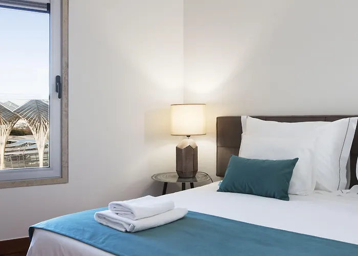 Oriente 25 By Iin - Parque Nacoes