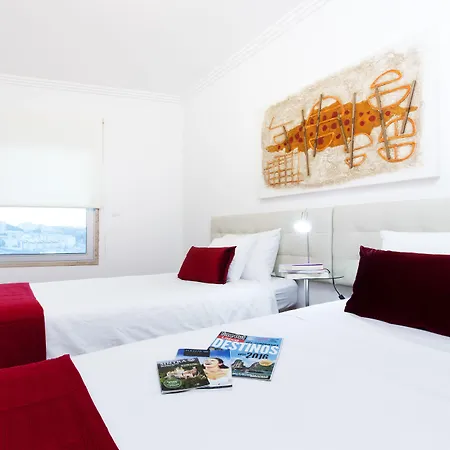 Oriente 25 By Iin - Parque Nacoes Лиссабон